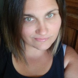 Meet your Posher, Nikki